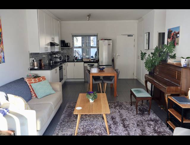 1 bed property to rent in ROSEBANK